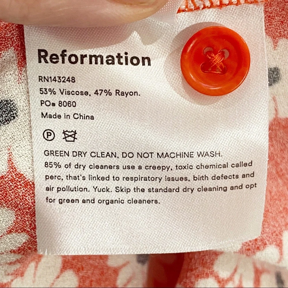 Reformation Bella Oopsie Daisy Red V-Neck Button - Picture 13 of 14